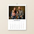 Calendrier 2027 avec un portrait de famille en couverture (exemple de réalisation)